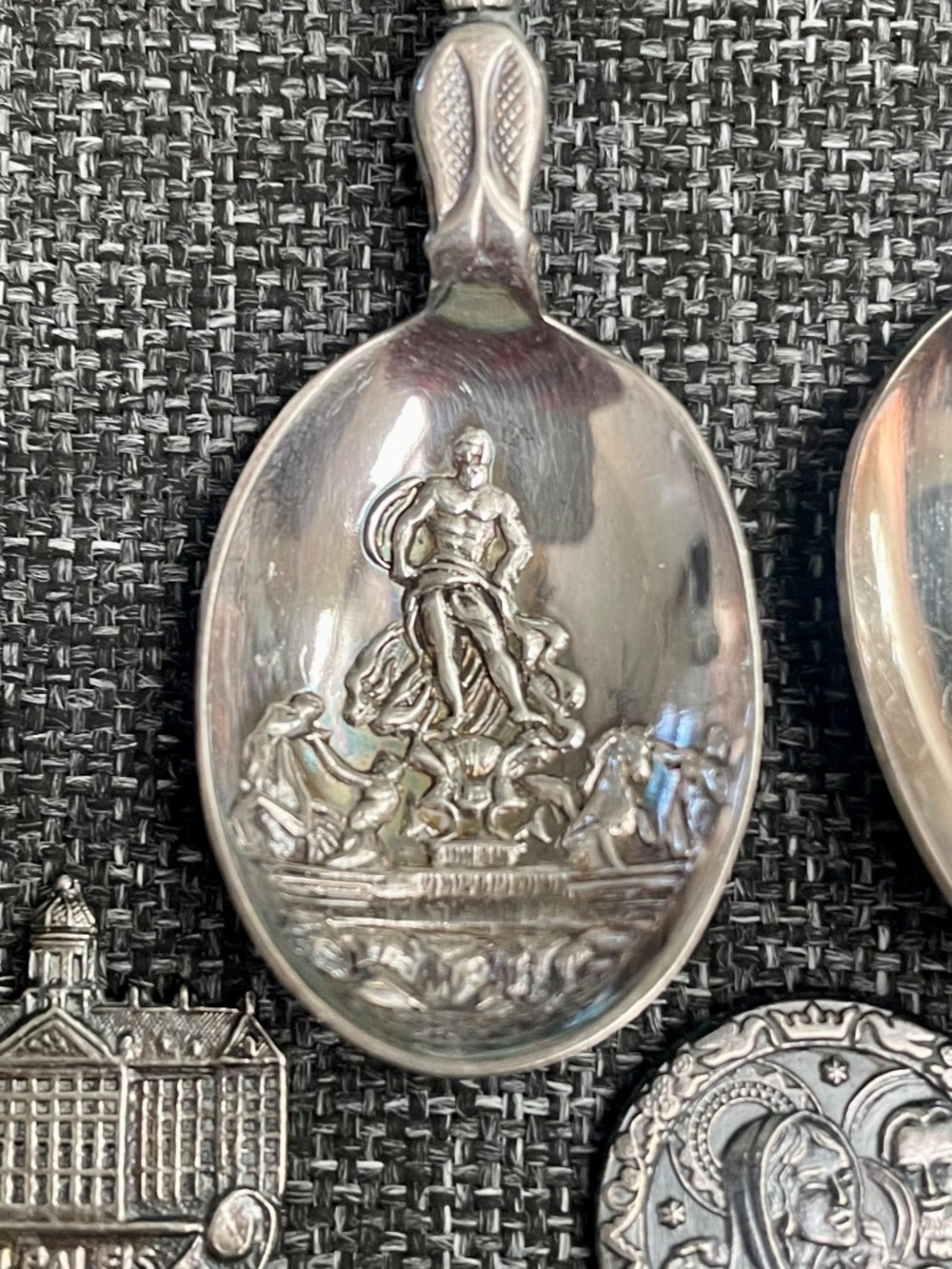 Lot of 23 Silver Plated Souvenir Spoons - Picture 12 of 13